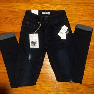 Indigo Rein Women's Dark Blue Jeans New